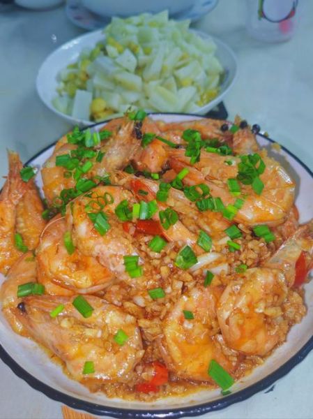 红烧基围虾怎么做好吃_红烧基围虾的家常做法