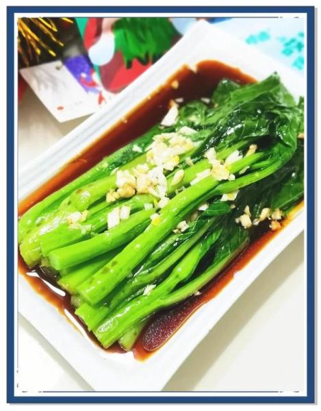 盐水菜心怎么做_盐水菜心焯水几分钟