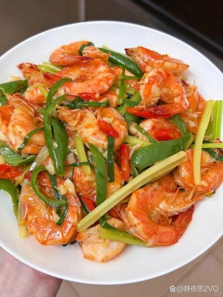 炒虾怎么炒才鲜嫩_家常炒虾做法步骤