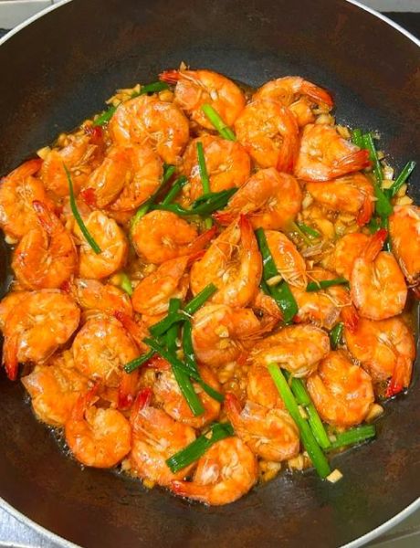 炒虾怎么炒才鲜嫩_家常炒虾做法步骤