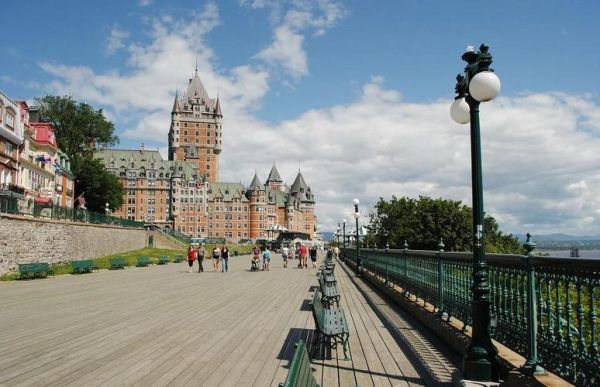 魁北克移民多少钱_魁省投资移民费用