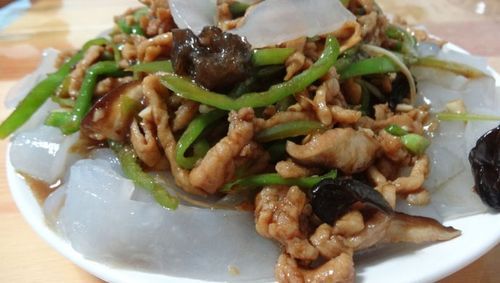 拉皮肉丝怎么炒_东北拉皮肉丝家常做法