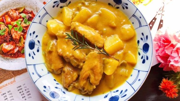 咖喱鸡中翅怎么做_咖喱鸡中翅要焯水吗