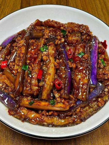 清蒸肉末茄子怎么做_肉末茄子蒸多久才入味