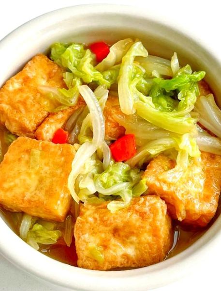 白菜炒豆腐怎么做_白菜炒豆腐的家常做法