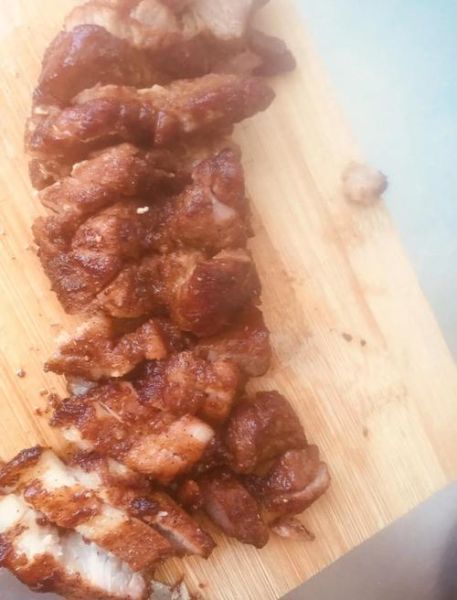 叉烧肉怎么腌制_叉烧肉烤箱温度时间