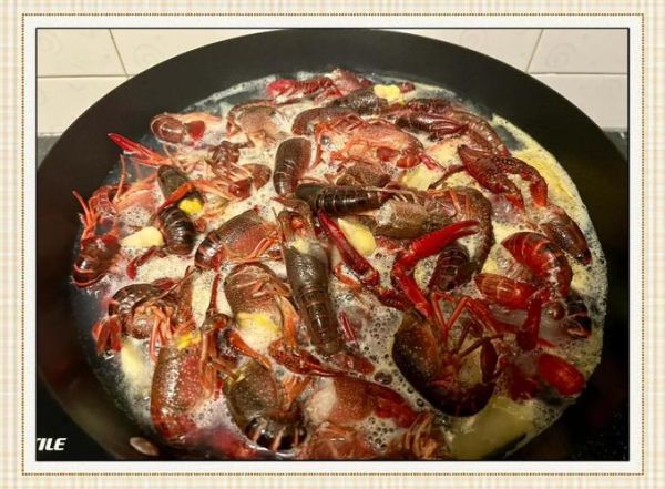 小龙虾怎么清洗_小龙虾怎么做好吃
