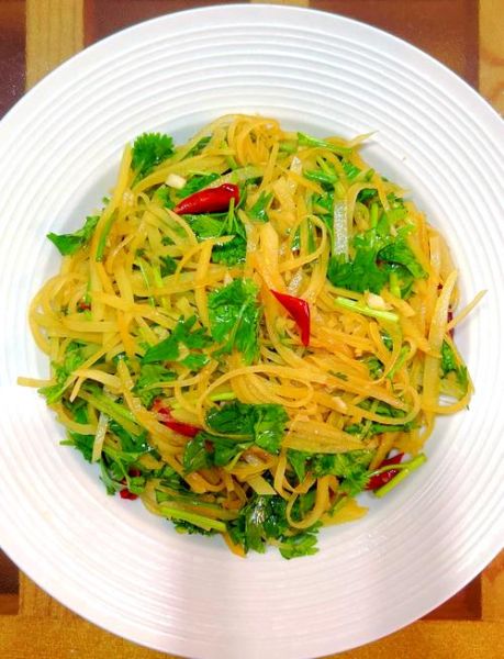 炝土豆丝怎么炒才脆_炝土豆丝家常做法