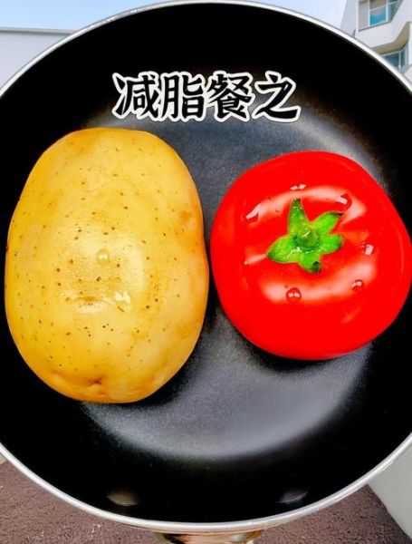 西红柿炒土豆片怎么做_西红柿炒土豆片的家常做法