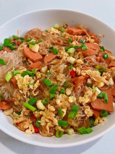 粉条炒鸡蛋怎么做_粉条炒鸡蛋的家常做法