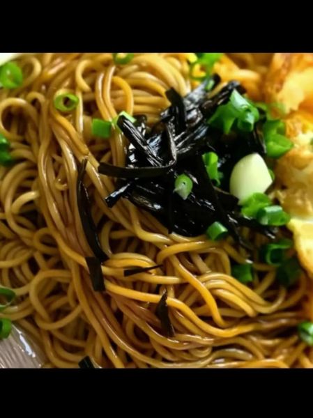 正宗葱油拌面怎么做_葱油熬多久才香