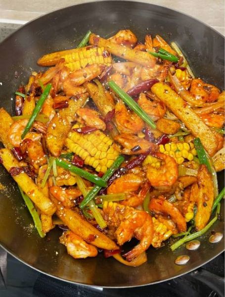 干锅虾的家常做法_干锅虾怎么做才入味