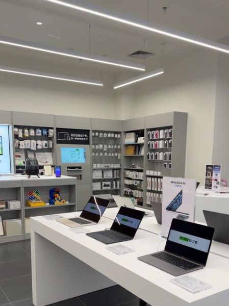 苹果手机专卖店在哪里买正品_苹果直营店和授权店区别