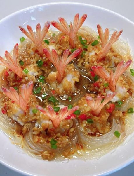 清蒸虾怎么做才鲜嫩_清蒸虾蒸几分钟口感最好