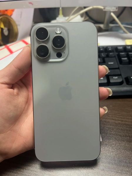 手机2值得买吗_手机2和上一代区别