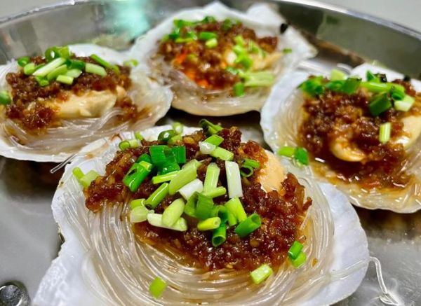 蒜蓉扇贝粉丝怎么做_蒜蓉扇贝粉丝蒸多久