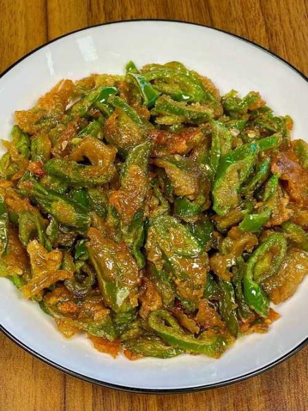 线椒炒鸡蛋怎么做_线椒炒鸡蛋的家常做法