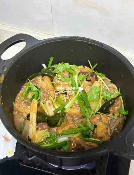 鸡公煲怎么做好吃_鸡公煲正宗做法步骤