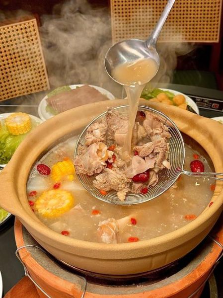 炖羊肉家常做法_怎样炖羊肉不膻又软烂