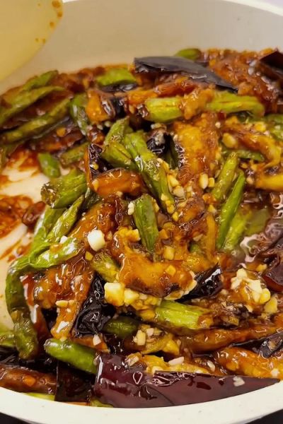 豆角烧茄子怎么做_豆角烧茄子家常做法