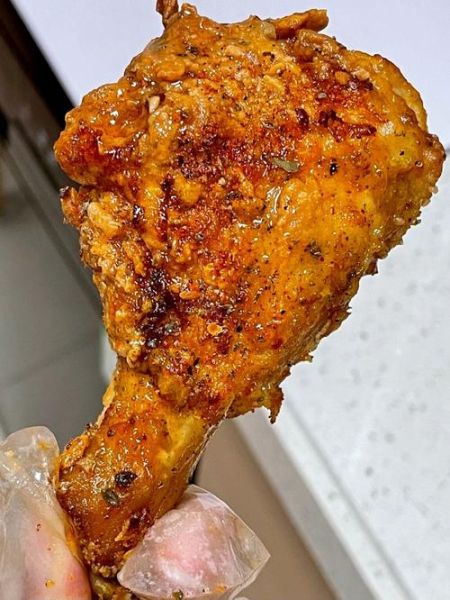 家常炸鸡腿最简单做法_炸鸡腿怎么做好吃又酥脆