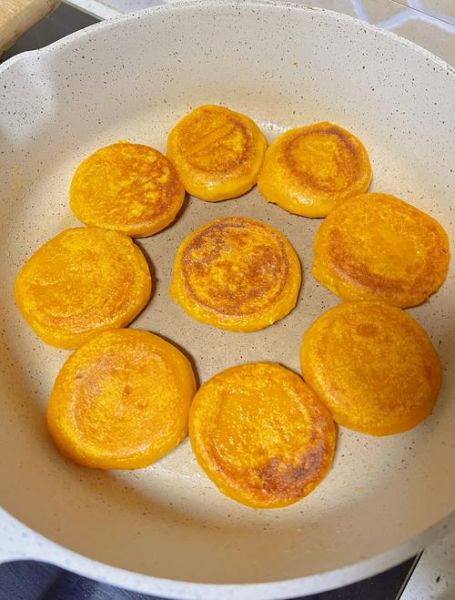 糯米南瓜饼怎么做_南瓜饼用糯米粉还是面粉