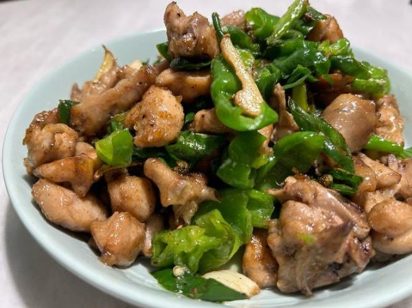 小煎鸡怎么做好吃_小煎鸡的家常做法步骤