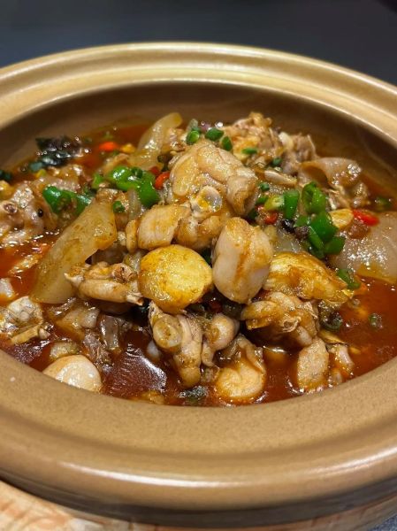 家常红烧牛蛙怎么做_红烧牛蛙需要焯水吗