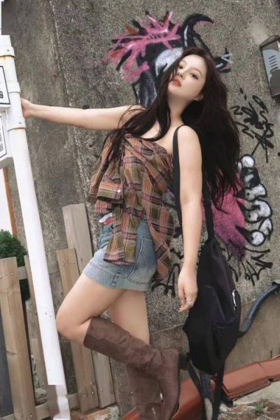 女生壮怎么穿搭显瘦_女生壮适合什么风格