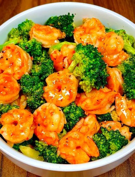 炒虾仁的家常做法_虾仁怎么炒才鲜嫩