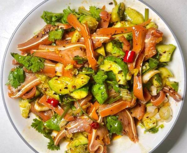 辣炒花蚬子怎么炒才干净_辣炒花蚬子要不要焯水