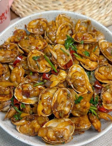 辣炒花蚬子怎么炒才干净_辣炒花蚬子要不要焯水