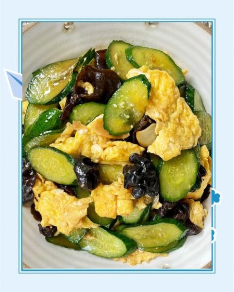 黄瓜炒木耳怎么炒好吃_黄瓜炒木耳用焯水吗