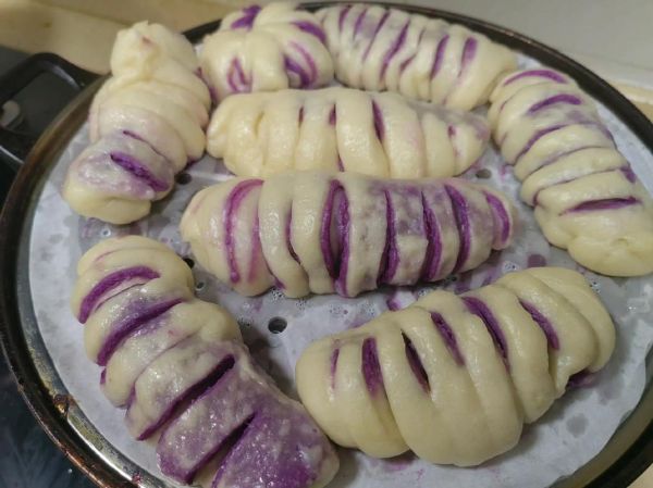 紫薯花卷最简单的做法_新手一次成功