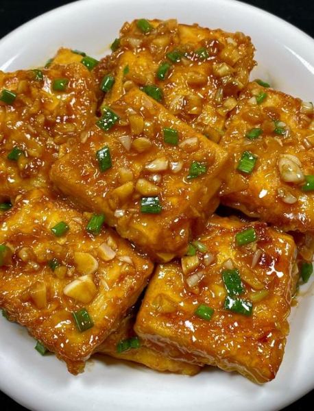 豆腐煎鸡蛋怎么做_鸡蛋裹豆腐先煎还是先炒