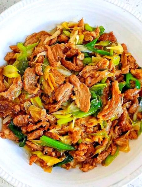 酸菜羊肉怎么做好吃_酸菜羊肉的做法步骤