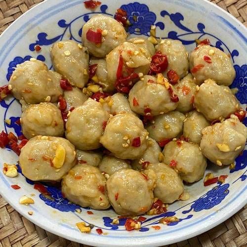 正宗猪肉丸子怎么做_手工猪肉丸子弹牙秘诀