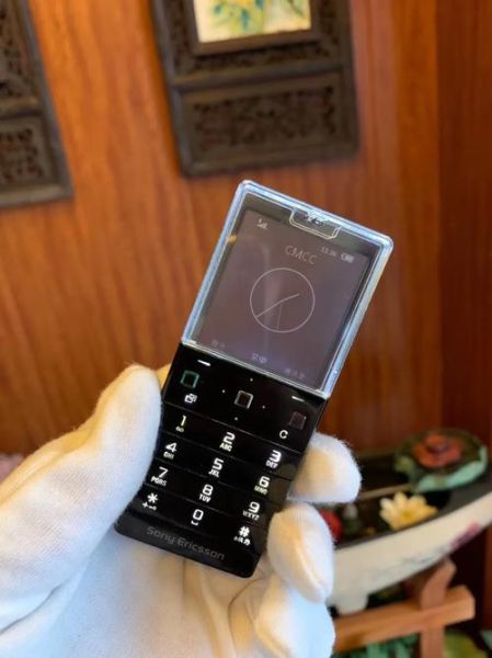 全透明手机什么时候上市_全透明手机多少钱