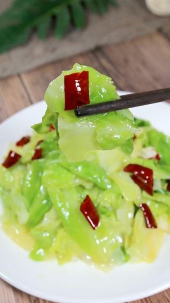 洋白菜怎么炒好吃_洋白菜的做法大全