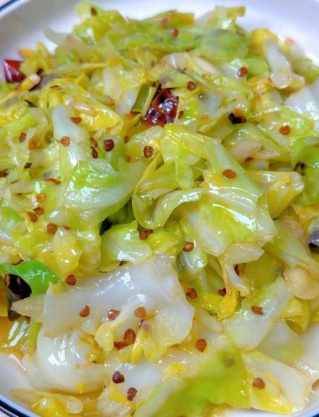 洋白菜怎么炒好吃_洋白菜的做法大全