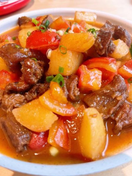 土豆牛肉怎么做好吃_家常土豆炖牛肉做法