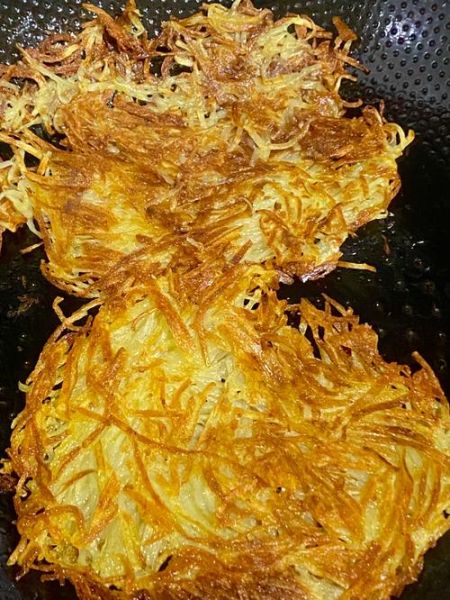 土豆丝饼怎么做_土豆丝饼的家常做法