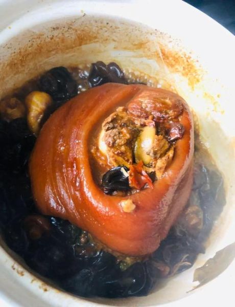 红烧蹄膀的家常做法_红烧蹄膀怎么做才软糯