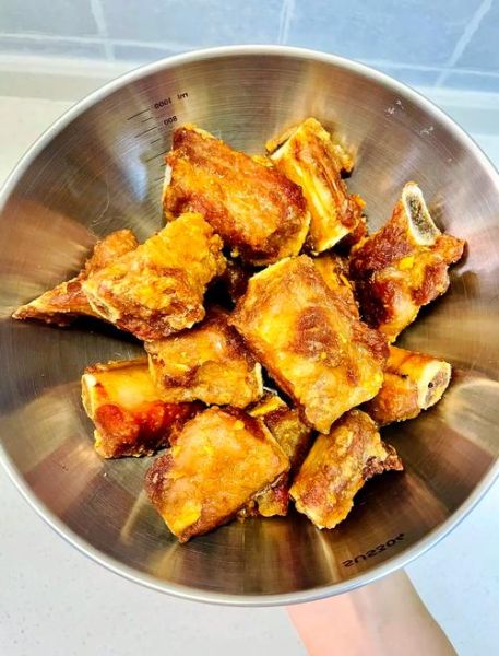 炸排骨怎么做才外酥里嫩_家常炸排骨的腌制配方