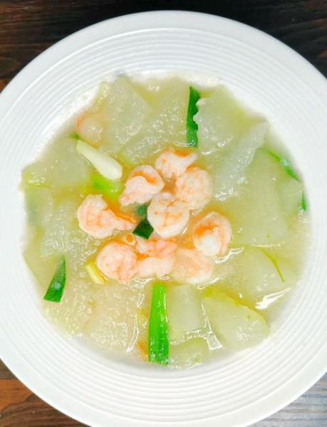 虾仁冬瓜汤怎么做_冬瓜汤要不要焯水