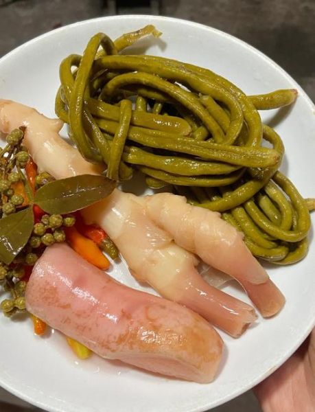 四川泡菜的做法最正宗的做法视频_家庭自制四川泡菜详细步骤