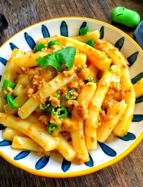 年糕怎么做好吃_家常年糕的做法步骤