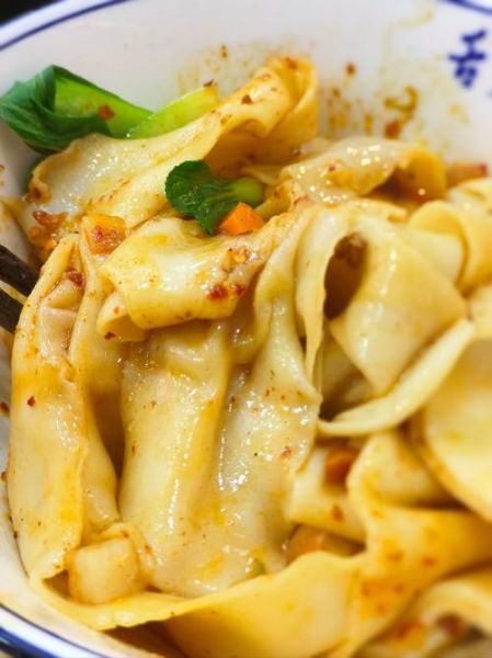 吃宽面条会胖吗_吃宽面条怎么煮才劲道