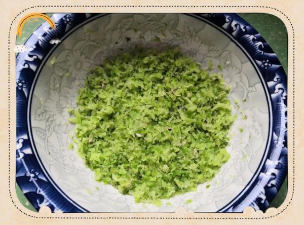 纯豆腐素馅饺子怎么做_豆腐素馅饺子馅怎么调才好吃