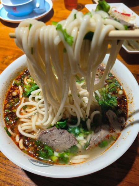 饸络面的做法_饸络面怎么做才筋道